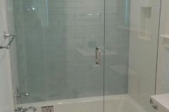 Glass_on_Glass_Tub-Shower-Enclosure_Lemon-Bay-Glass_052519
