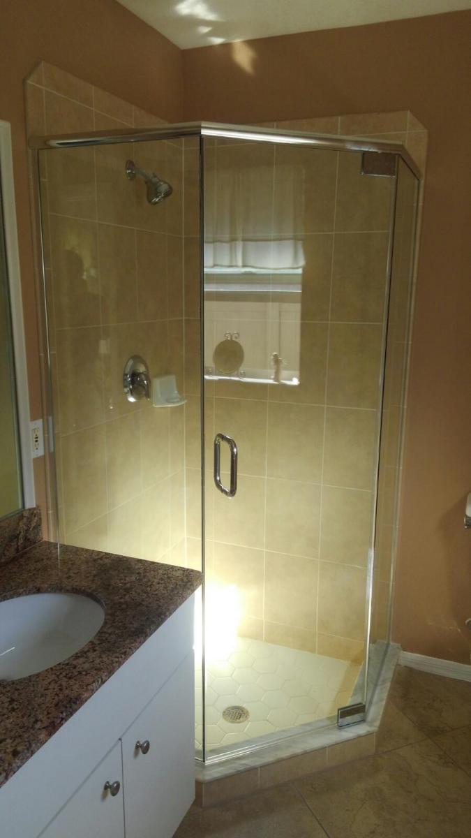 After_Lemon-Bay-Glass_Semi-frameless shower enclosures_121020