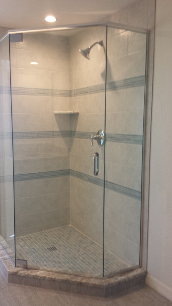 Lemon-Bay-Glass_Semi-frameless shower enclosures_Englewood-FL_92630