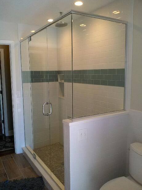 Lemon-Bay-Glass_Semi-frameless shower enclosures_Englewood-Glass-FL