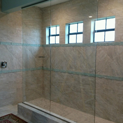 Lemon Bay Glass_Residential Glass_Custom Glass Shower Panels_Walk in shower