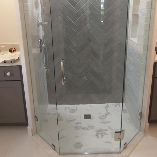 RESIDENTIAL-Glass-Neo-Angle-Shower-Enclosure-Lemon-Bay-Glass-shower enclosure-Shower Doors
